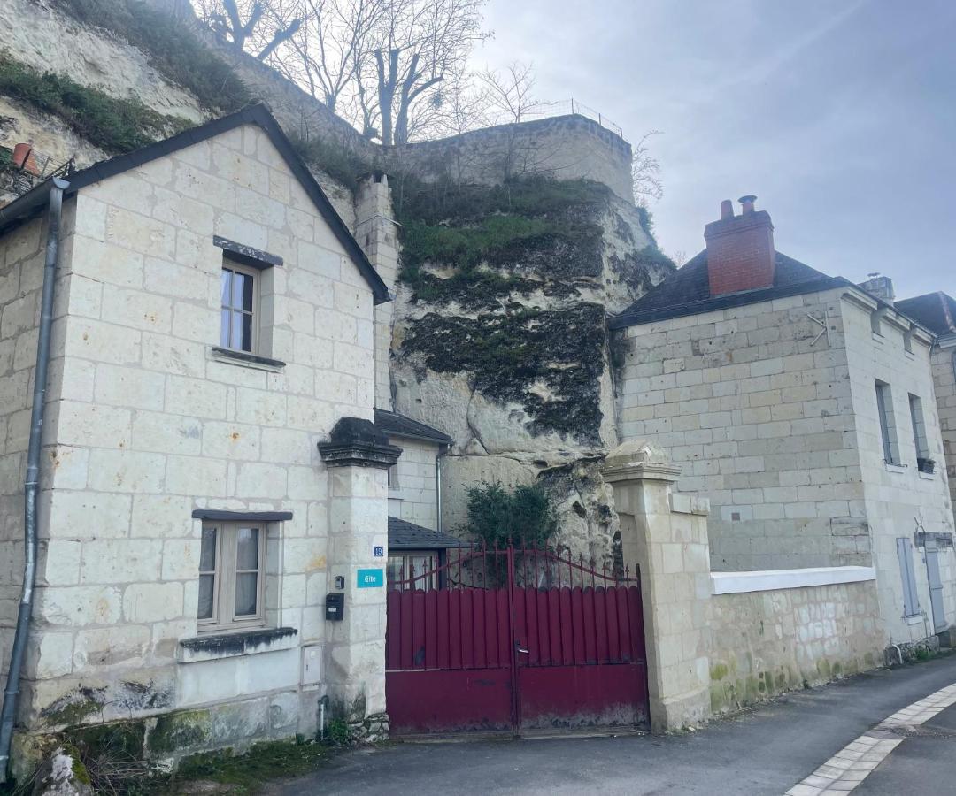 Вилла L'Escale Troglo Au Bord De La Loire Souzay-Champigny Экстерьер фото